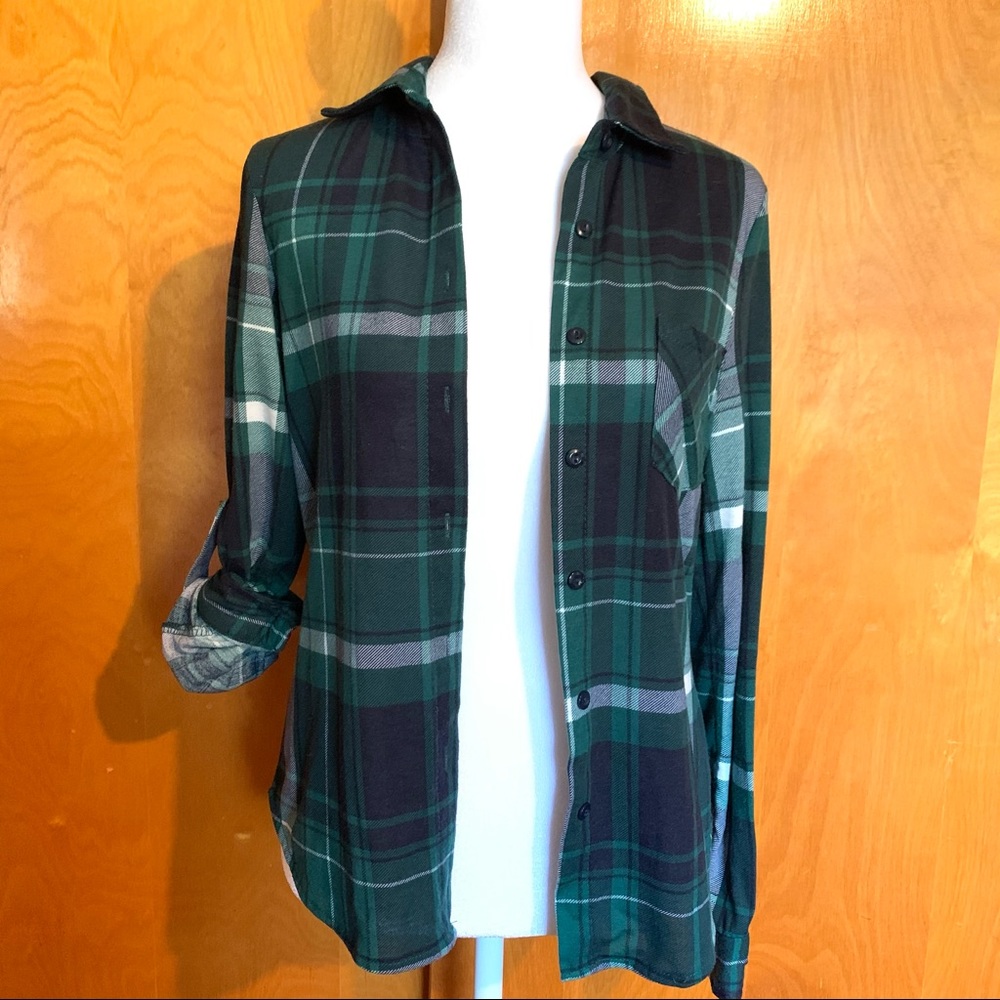 Dark Green Black White Buttoned Flannel Rue21
